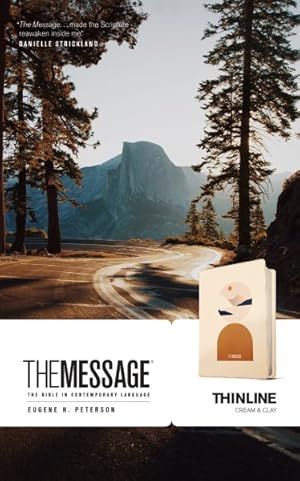 Bild des Verkufers fr Holy Bible : The Message Thinline Leatherlike, Cream & Clay zum Verkauf von GreatBookPrices