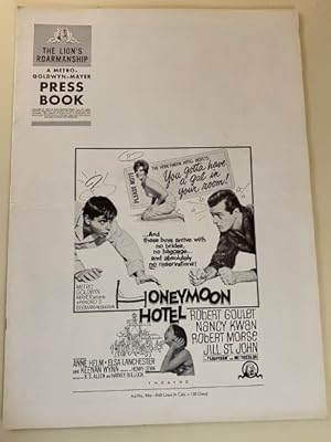 Bild des Verkufers fr Honeymoon Hotel Pressbook 1964 Robert Goulet, Nancy Kwan, Robert Morse zum Verkauf von AcornBooksNH