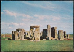 Image du vendeur pour Stonehenge Wiltshire Publisher Ministry Of Public Building And Works mis en vente par Postcard Anoraks