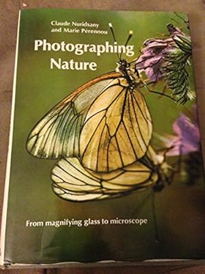 Image du vendeur pour Photographing Nature mis en vente par WeBuyBooks