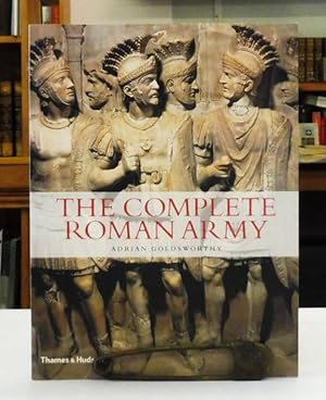 Immagine del venditore per The Complete Roman Army venduto da Back Lane Books