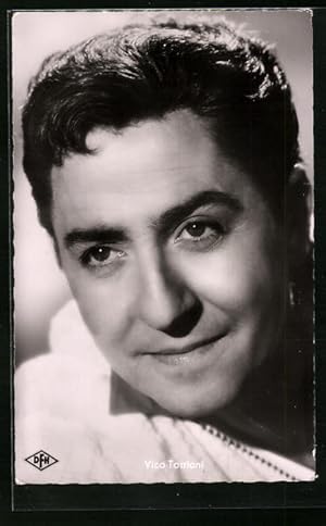 Bild des Verkufers fr Ansichtskarte Schauspieler Vico Torriani in Trume von der Sdsee zum Verkauf von Bartko-Reher