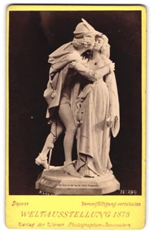 Bild des Verkufers fr Fotografie Wiener Photographen Association, Wien, Weltausstellung 1873, Statue Liebenspaar ksst sich zum Verkauf von Bartko-Reher