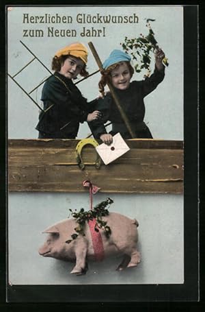 Imagen del vendedor de Ansichtskarte Kleine Schornsteinfeger mit Papp-Schwein a la venta por Bartko-Reher