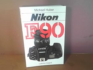 Nikon F-90. (= Laterna Magica).