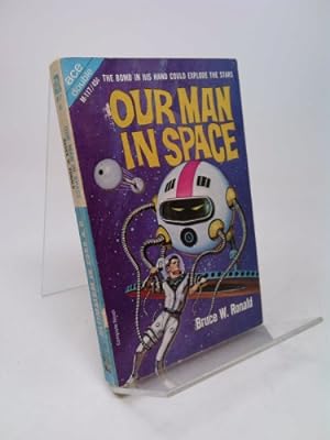 Bild des Verkufers fr Our Man In Space and Ultimatum in 2050 A.D. zum Verkauf von ThriftBooksVintage