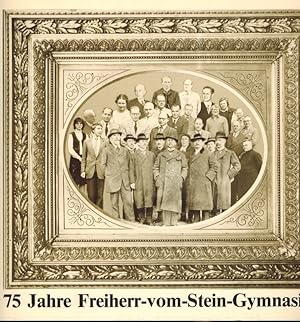 Bild des Verkufers fr 75 Jahre Freiherr-vom-Stein-Gymnasium Lnen 1907-1982 zum Verkauf von Clivia Mueller