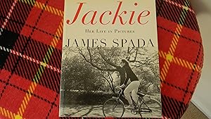 Jackie: Her Life in Pictures