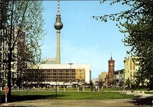 Ansichtskarte / Postkarte Berlin Mitte, Blick zum Fernsehturm und rotem Rathaus, Palast der Republik