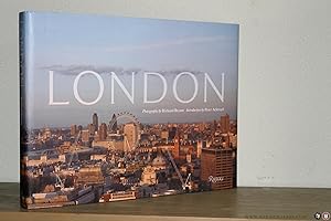 Immagine del venditore per London (Limited edition of 5000 copies, with loose signed and numbered print) venduto da Emile Kerssemakers ILAB