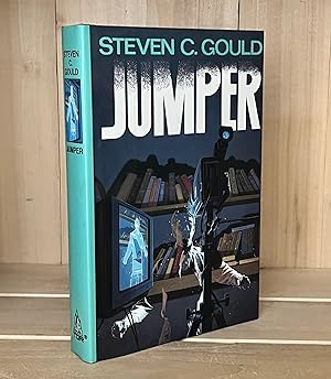 Imagen del vendedor de Jumper a la venta por Crooked House Books & Paper, CBA, ABAA