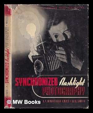 Bild des Verkufers fr Synchronized flashlight photography zum Verkauf von MW Books Ltd.