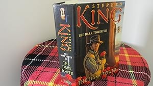 Seller image for The Dark Tower (The Dark Tower, Book 7) for sale by Hall's Well Books