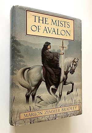 Imagen del vendedor de The Mists of Avalon a la venta por Time Traveler Books