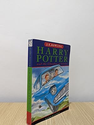 Bild des Verkäufers für Harry Potter and the Chamber of Secrets (First Edition Paperback) zum Verkauf von Fialta Books