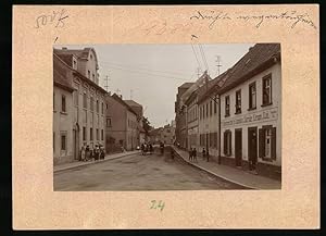 Fotografie Brück, Sohn Meissen, Ansicht Mügeln Bez. Leipzig, Hauptstrasse mit Reparaturwerkstatt ...