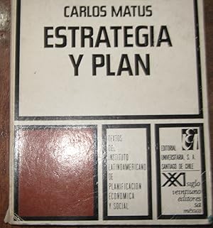 Imagen del vendedor de Estrategia y plan. Prlogo por Ral Prebisch a la venta por Librera Monte Sarmiento