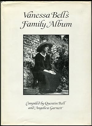 Image du vendeur pour Vanessa Bell's Family Album mis en vente par Between the Covers-Rare Books, Inc. ABAA