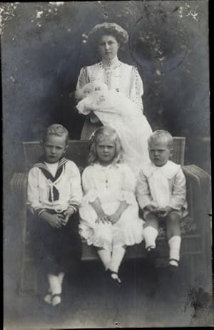 Foto Ansichtskarte / Postkarte Deutsches Adelshaus Sachsen-Coburg-Gotha, Kinder