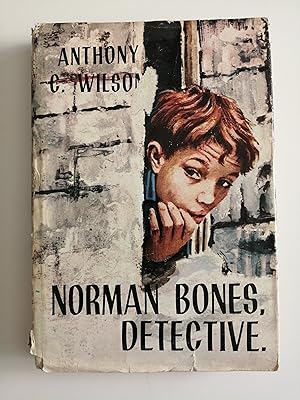 Norman Bones, detective