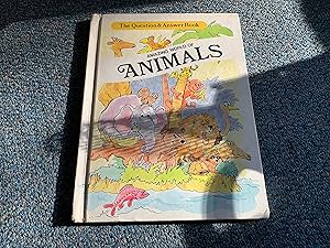 Seller image for Amazing World of Animals (Question and Answer Book) for sale by Betty Mittendorf /Tiffany Power BKSLINEN