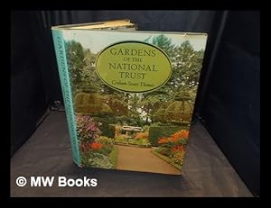 Imagen del vendedor de Gardens of the National Trust / (by) Graham Stuart Thomas ; including 16 water-colours of plants raised in the Trust's gardens, and pencil drawings, by the author ; foreword by the Earl of Rosse a la venta por MW Books