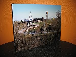 Leicht und weit - Brücken im Neuen Emschertal: Fotografien von Thomas Wolf. Mit einem kulturhisto...
