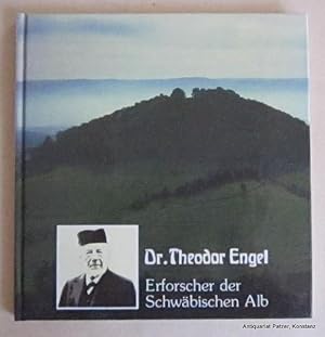 Imagen del vendedor de Erforscher der Schwbischen Alb. Mit Beitrgen von Anton Hegele, Martin Mundorff und Ingaruth Schlauch. Weienhorn, Konrad, 1988. Mit zahlreichen Abbildungen. 79 S. Or.-Pp. (Verffentlichunten des Stadtarchivs Gppingen, 22). (ISBN 874372707). - Anfang lngerer handschriftlicher Geschenkeintrag. a la venta por Jrgen Patzer