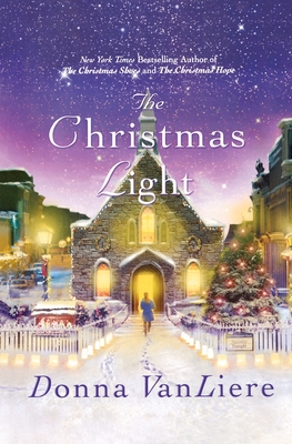 Image du vendeur pour Christmas Light (Paperback or Softback) mis en vente par BargainBookStores