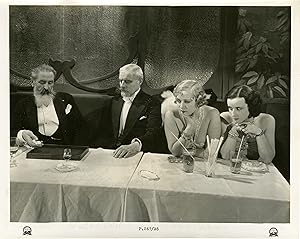 "LE CHASSEUR DE CHEZ MAXIM'S" Réalisé par Karl ANTON en 1932 d'après la pièce d'Yves MIRANDE avec...