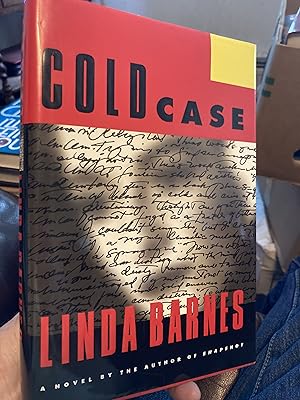 Seller image for Cold Case (Carlotta Carlyle Mysteries) for sale by A.C. Daniel's Collectable Books