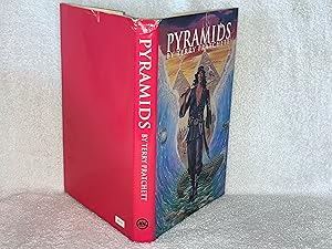 Seller image for Pyramids (Discworld. the Gods Collection) for sale by JMCbooksonline