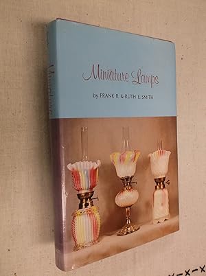 Immagine del venditore per Miniature Lamps venduto da Barker Books & Vintage