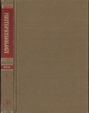 Bild des Verkufers fr Photophysiology, Volume 1: General Principles, Action of Light on Plants; zum Verkauf von Ammareal