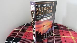 Image du vendeur pour The Year's Best Science Fiction, Eighteenth Annual Collection mis en vente par Hall's Well Books