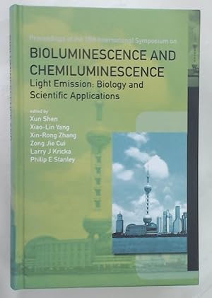 Immagine del venditore per Bioluminescence and Chemiluminescence. Light Emission - Biology and Scientific Applications. Proceedings of the 15th International Symposium. venduto da Plurabelle Books Ltd