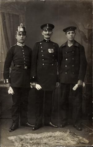 Bild des Verkufers fr Foto Ansichtskarte / Postkarte Deutsche Soldaten in Uniformen, Jger-Regiment Mecklenburg, Matrose zum Verkauf von akpool GmbH