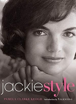 Bild des Verkufers fr Jackie Style. Introduction by Valentino zum Verkauf von Libreria Studio Bosazzi