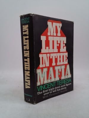 Imagen del vendedor de My Life in the Mafia: The First High-level Mob Figure Ever to Tell His Story a la venta por ThriftBooksVintage