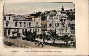 Bild des Verkufers fr Ansichtskarte / Postkarte Valparaso Chile, Plaza Intendencia con el monumento Arturo Prat zum Verkauf von akpool GmbH