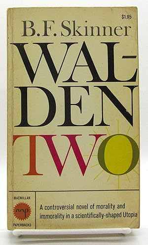 Imagen del vendedor de Walden Two a la venta por Book Nook