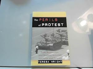 Imagen del vendedor de The Perils of Protest: State Repression and Student Activism in China and Taiwan a la venta por JLG_livres anciens et modernes