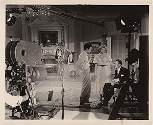 Bild des Verkufers fr Dodsworth (Original photograph of Walter Huston, Ruth Chatterton, and William Wyler on the set of the 1936 film) zum Verkauf von Royal Books, Inc., ABAA