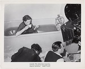 Bild des Verkufers fr The Good Die Young (Original photograph of Gloria Grahame and Lewis Gilbert on the set of the 1954 film) zum Verkauf von Royal Books, Inc., ABAA