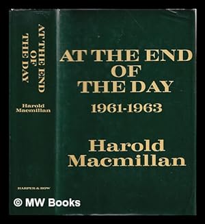 Immagine del venditore per At the end of the day, 1961-1963 venduto da MW Books Ltd.