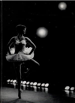 Bild des Verkufers fr Ballett im Bild. Ballet in Pictures. Ballet en Image. zum Verkauf von Antiquariat Biblion