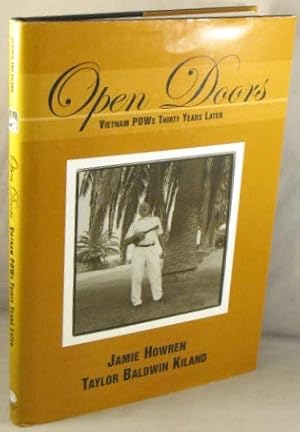 Bild des Verkufers fr Open Doors: Vietnam POWs Thirty Years Later. zum Verkauf von Bucks County Bookshop IOBA