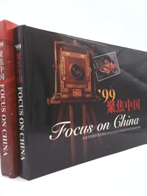 Seller image for 99 Focus on China - from foreign photographer reported [8 hardcover](Chinese Edition) for sale by ThriftBooksVintage