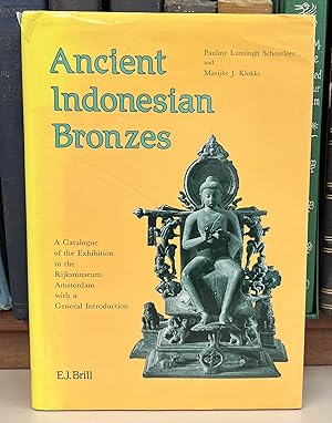 Immagine del venditore per Ancient Indonesian Bronzes: A Catalogue of the Exhibition in the Rijksmuseum Amsterdam With a General Introduction venduto da Moe's Books