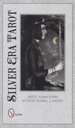 Imagen del vendedor de Silver Era Tarot (Paperback) a la venta por CitiRetail